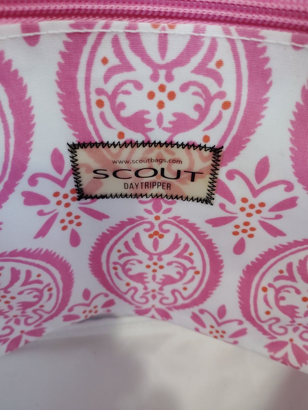 Scout Pink and Cream Patterned Shoulder Tote with Black Straps - Picture 6 of 8